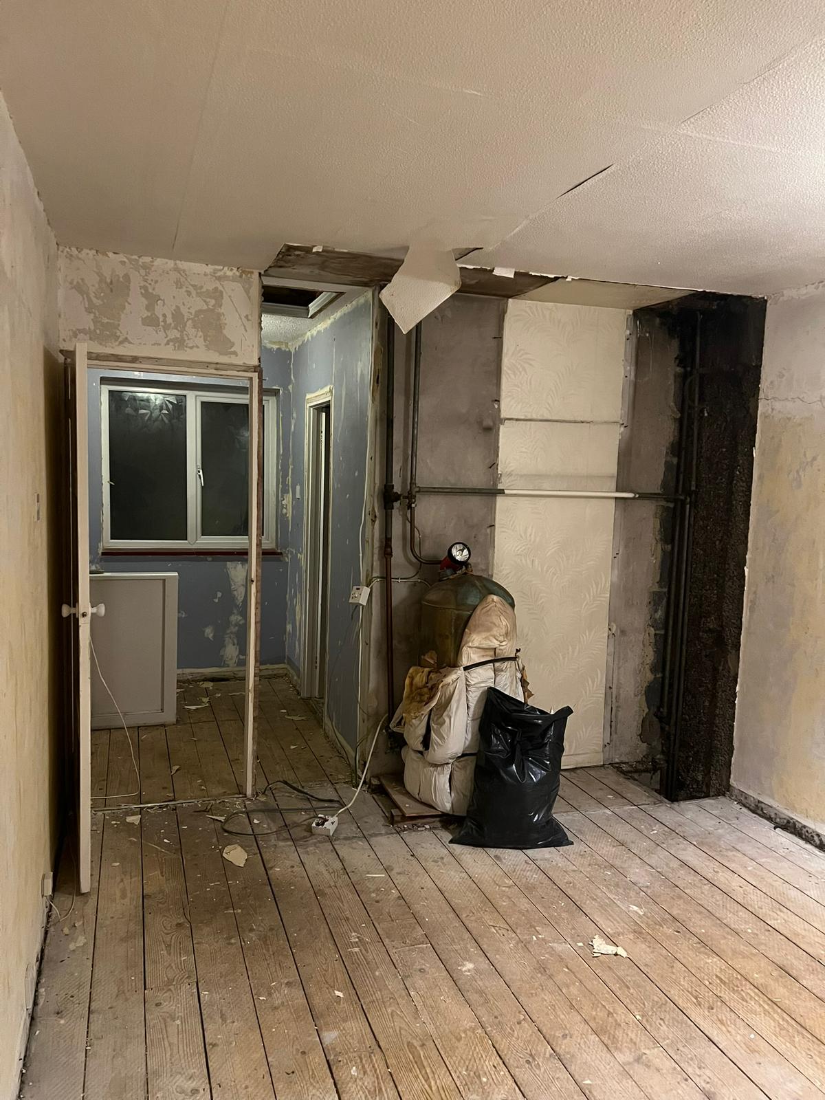 PHOTO-2026-04-10-15-30-46.jpg (1)